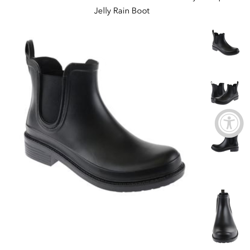 Capelli of New York Black Ankle Boots